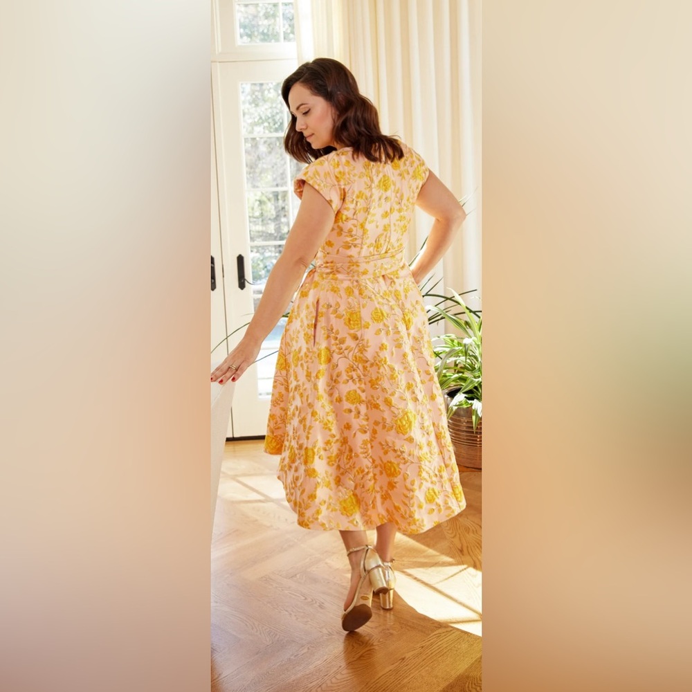 ABBEY GLASS- Yellow and Orange Flutter Sleeve V-Neck A-Line Sundress - Picture 2 of 3
